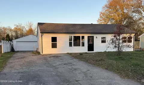13411 Hopedale Way, Louisville, KY 40272