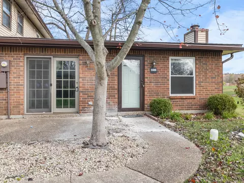 3006 Brookway Ct, Louisville, KY 40214
