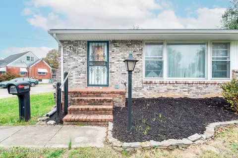 1701 Marlow Rd, Louisville, KY 40216