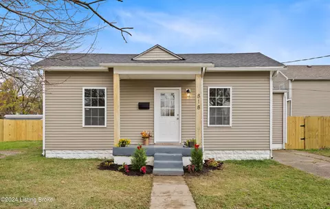 818 Forrest St, Louisville, KY 40217