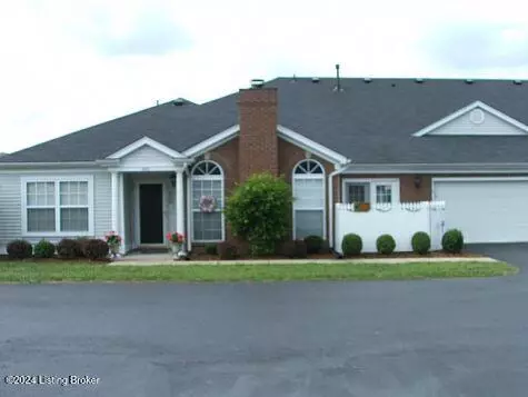 6304 Forest Way Pl, Louisville, KY 40258