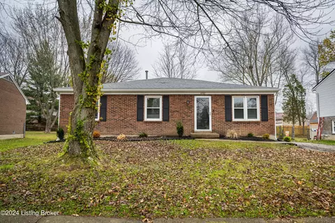 8707 Mckenna Way, Louisville, KY 40291