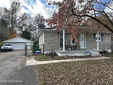 3208 Huberta Dr, Louisville, KY 40216