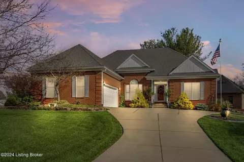 1262 Pebble Dr, Shelbyville, KY 40065
