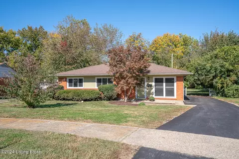 2515 Wyckford Way, Louisville, KY 40218