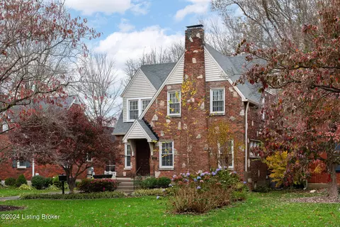 412 Browns Ln, Norbourne Estates, KY 40207