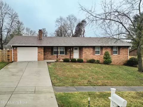 1137 Thomas St, Radcliff, KY 40160