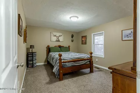 Bedroom - 177 Fox Run Rd, Pendleton, KY 40055 photo 10 of 13