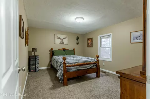 Bedroom - 177 Fox Run Rd, Pendleton, KY 40055 photo 2 of 13
