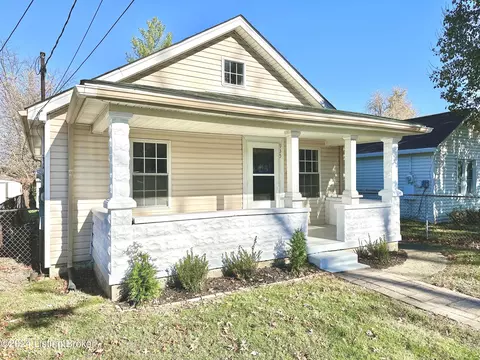 935 W Whitney Ave, Louisville, KY 40215