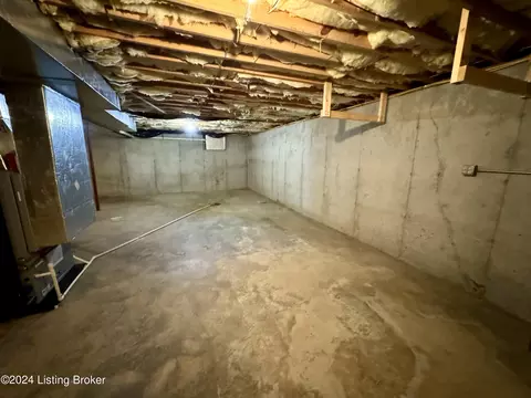 Other - 1090 Mclain Rd, Springfield, KY 40069 photo 21 of 24