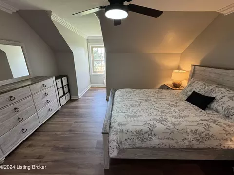 Bedroom - 1090 Mclain Rd, Springfield, KY 40069 photo 10 of 11