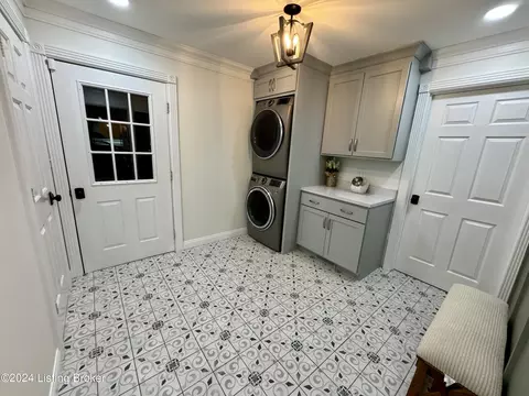 Other - 1090 Mclain Rd, Springfield, KY 40069 photo 8 of 24