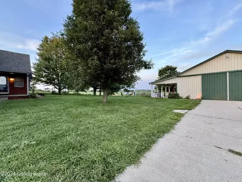 Exterior - 1090 Mclain Rd, Springfield, KY 40069 photo 23 of 24