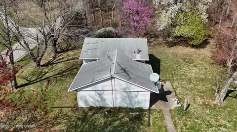 875 Fogle Rd, Loretto, KY 40037 photo 6
