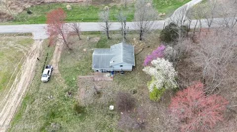 875 Fogle Rd, Loretto, KY 40037 photo 24