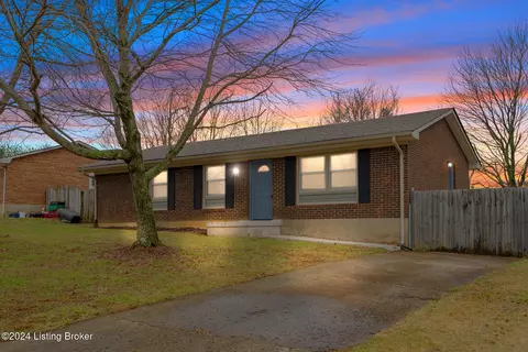 1301 Emory Rd, Elizabethtown, KY 42701