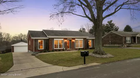 1209 Meadowridge Trl, Goshen, KY 40026