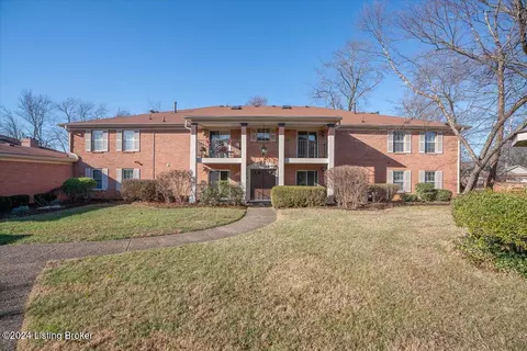 201 Forest Park Rd, Louisville, KY 40223