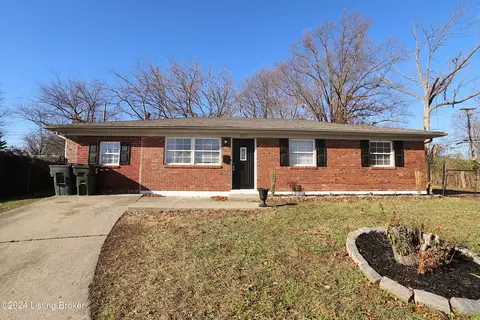 2213 Palmer Ct, New Albany, IN 47150