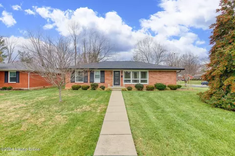 7007 Dartmoor Dr, Louisville, KY 40222