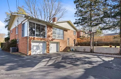 3306 Hillvale Rd, Louisville, KY 40241