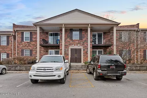 622 Logsdon Ct, Louisville, KY 40243