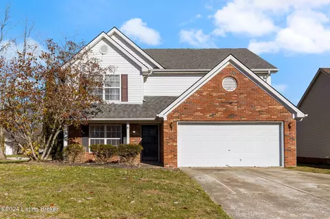9703 Hunting Ground Ct, Louisville, KY 40228
