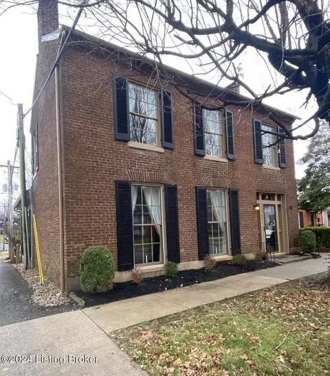 109 S Fifth St, Bardstown, KY 40004