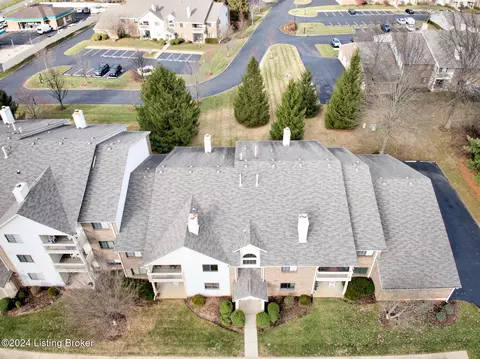 3803 Yardley Ct UNIT 207, Louisville, KY 40299
