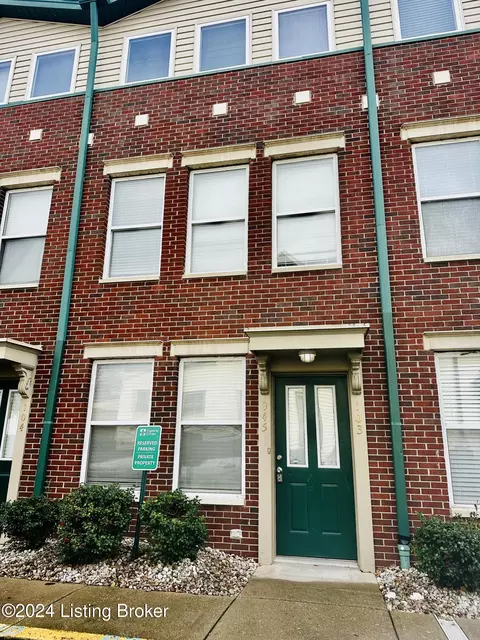 945 Baxter Ave #103, Louisville, KY 40204