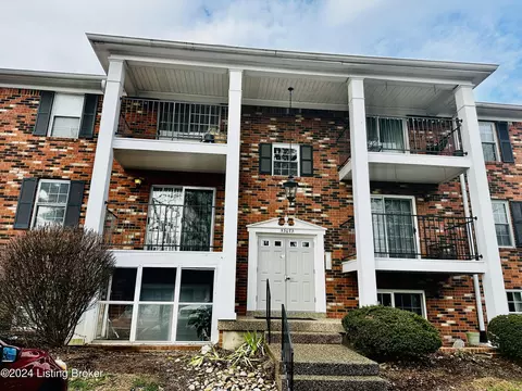 3307 Colonial Manor Cir #3B, Louisville, KY 40218