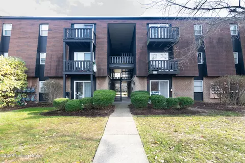 3505 Lodge Ln #112, Louisville, KY 40218