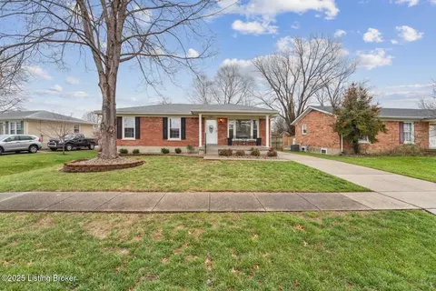 6707 Tamarind Ct, Louisville, KY 40219