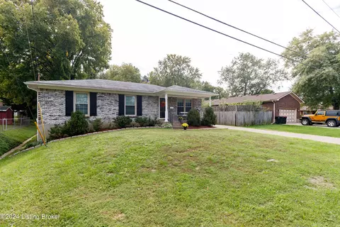 1520 Talmadge Way, Louisville, KY 40216