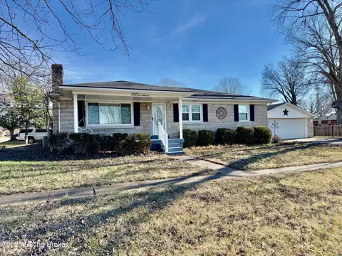 2336 Quinn Dr, Louisville, KY 40216