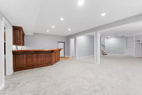 Living - 7612 Endecott Pl, Prospect, KY 40059 photo 13 of 13