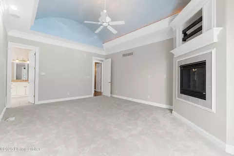 Bedroom - 7612 Endecott Pl, Prospect, KY 40059 photo 2 of 10