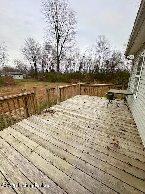 Exterior - 208 Marvin Ave, Brooks, KY 40109 photo 2 of 5