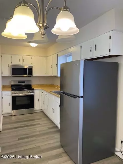 Kitchen - 208 Marvin Ave, Brooks, KY 40109 photo 1 of 3