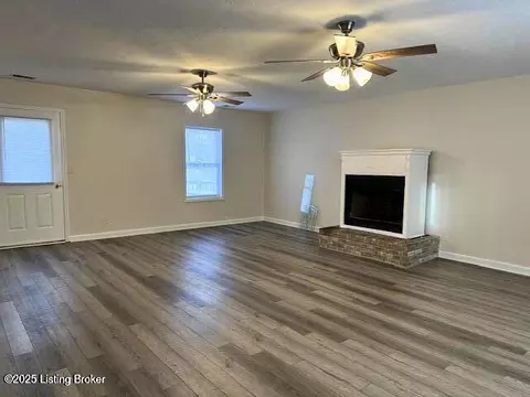 Living - 208 Marvin Ave, Brooks, KY 40109 photo 4 of 4