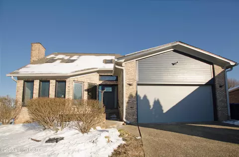 2805 Jomarie Ct, Louisville, KY 40220