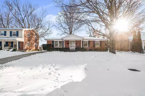 3110 Cromarty Way, Louisville, KY 40220