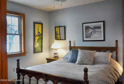 Bedroom - 1375 Carpenter Rd, Wallingford, KY 41093 photo 3 of 9