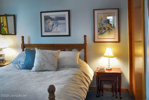 Bedroom - 1375 Carpenter Rd, Wallingford, KY 41093 photo 4 of 9