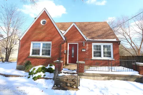 4143 Dover Rd, Louisville, KY 40216