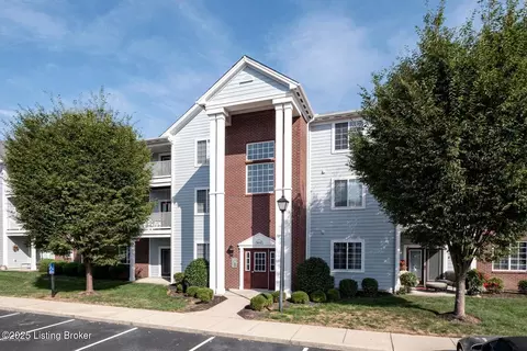 2605 Callery Pl #304, Louisville, KY 40299
