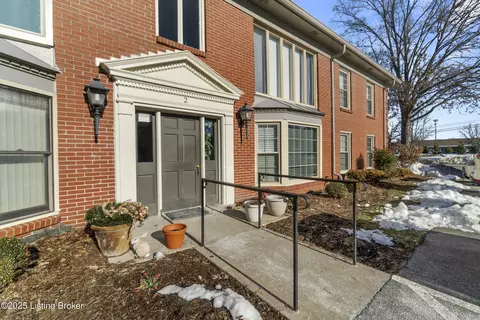 2 Dupont Way # 6, Louisville, KY 40207