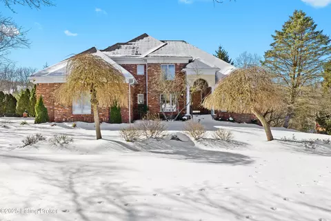 12030 Hunting Crest Dr, Prospect, KY 40059