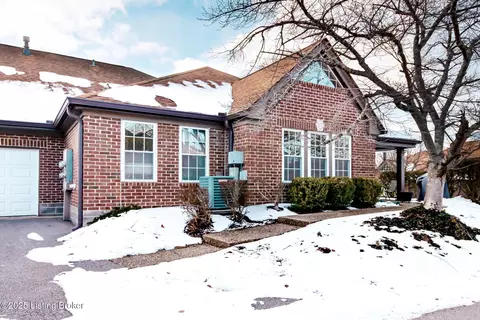 2102 Eastbridge Ct, Louisville, KY 40223